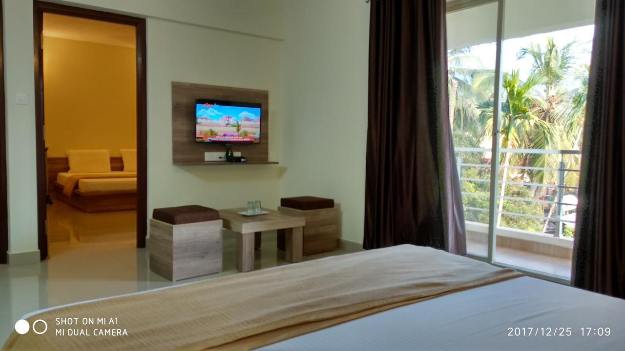 Shesha Kuteera Hotel Subrahmanya Extérieur photo